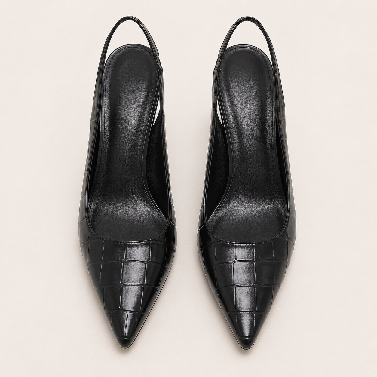Pointed-toe pumps