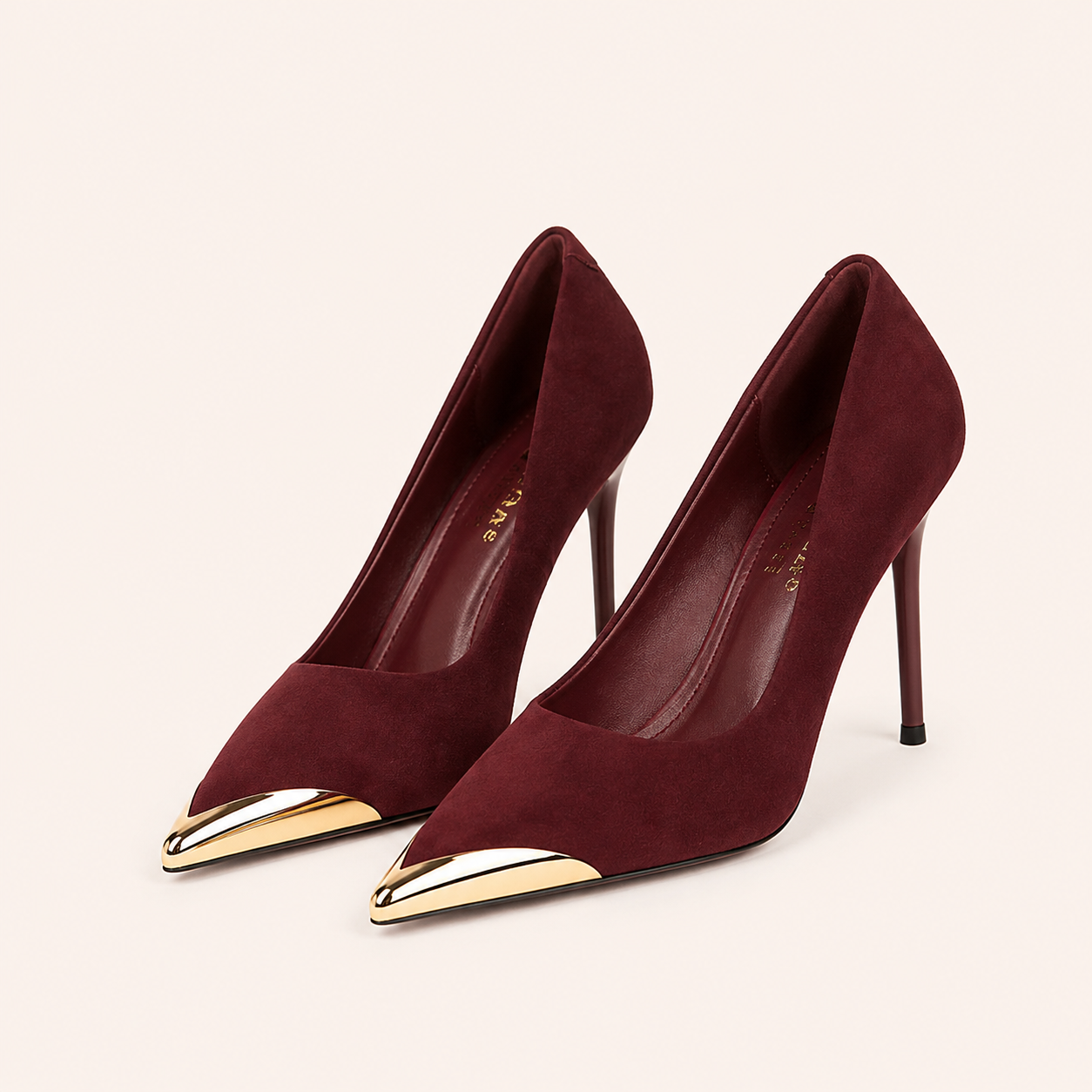 Escarpins léopard en velours, bout pointu et talons hauts, parfaits pour les fêtes