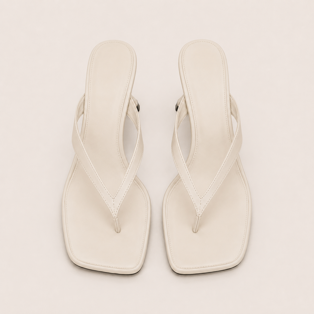 Kitten heels blanches à bout carré femme